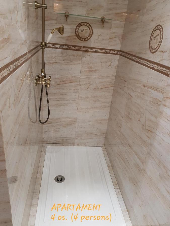 Amazing Deco Center Walbrzych Apartment Bagian luar foto